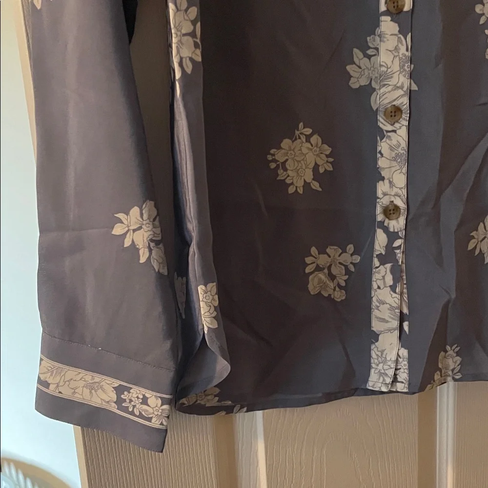 Maeve Floral Button-Down Blouse in Lavender and Cream - Picture 2 of 3